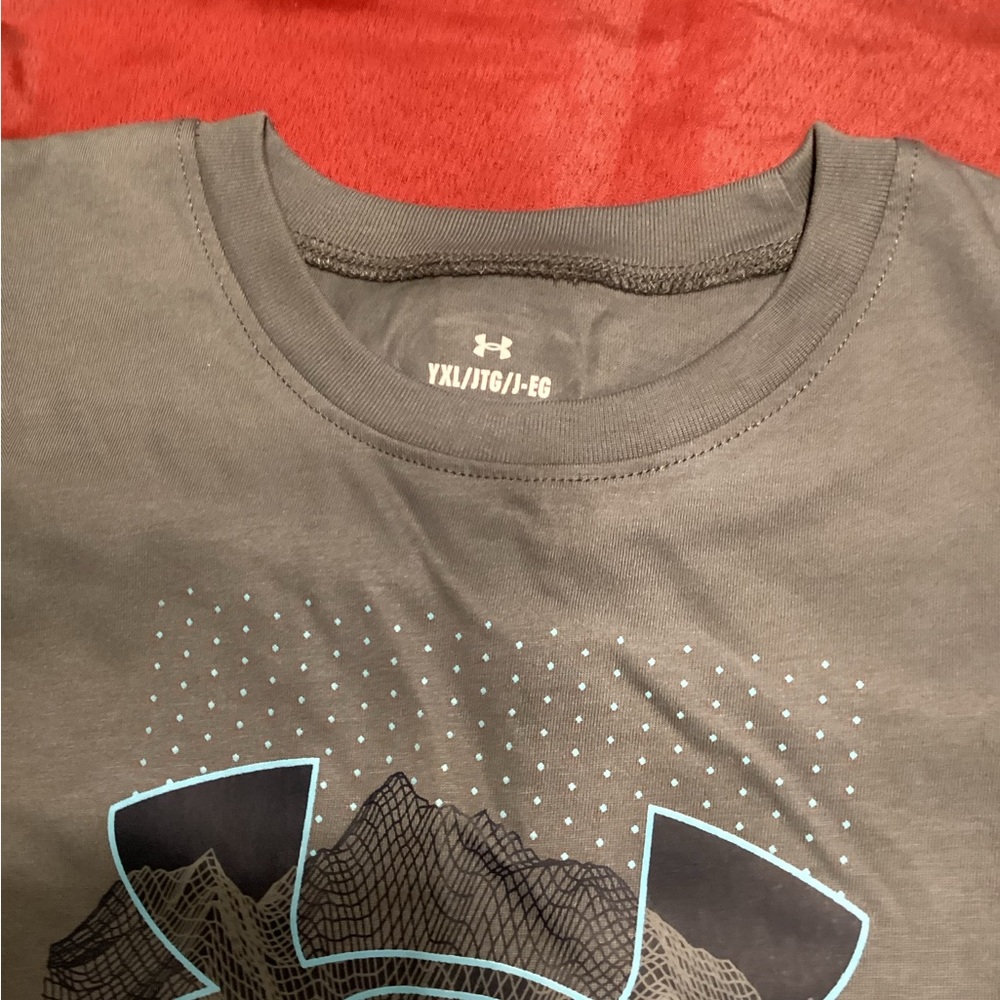 Under Armour Gray Graphic Logo Tee with Blue Accents youth ExL
